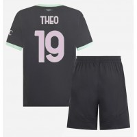 AC Milan Theo Hernandez #19 Replika babykläder Tredjeställ Barn 2024-25 Kortärmad (+ korta byxor)